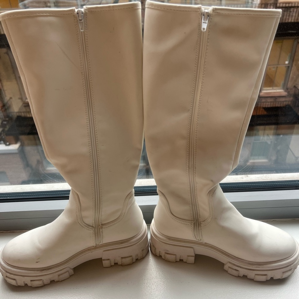 Rubber knee high boots - Picture 5 of 7